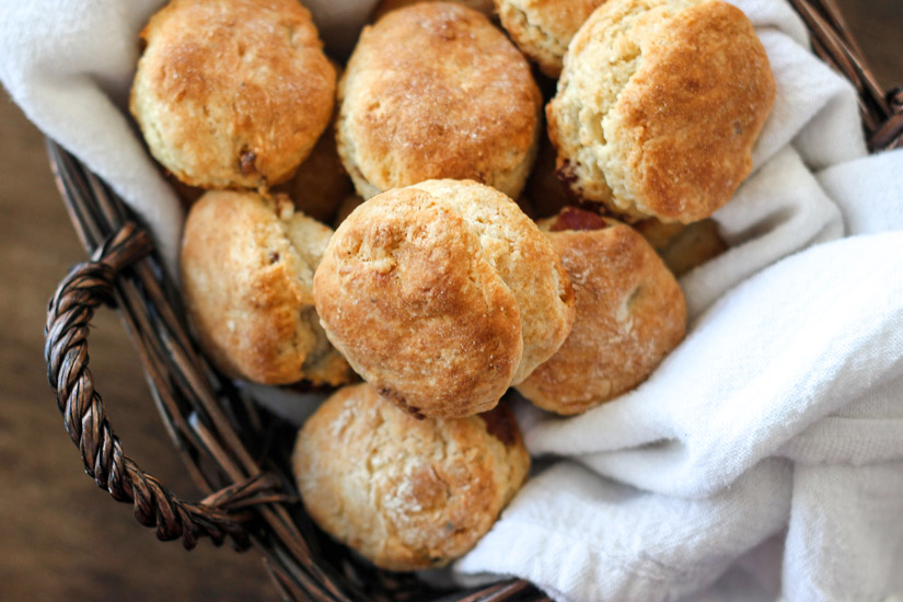 Brown Sugar & Candied Bacon Mini Biscuits2
